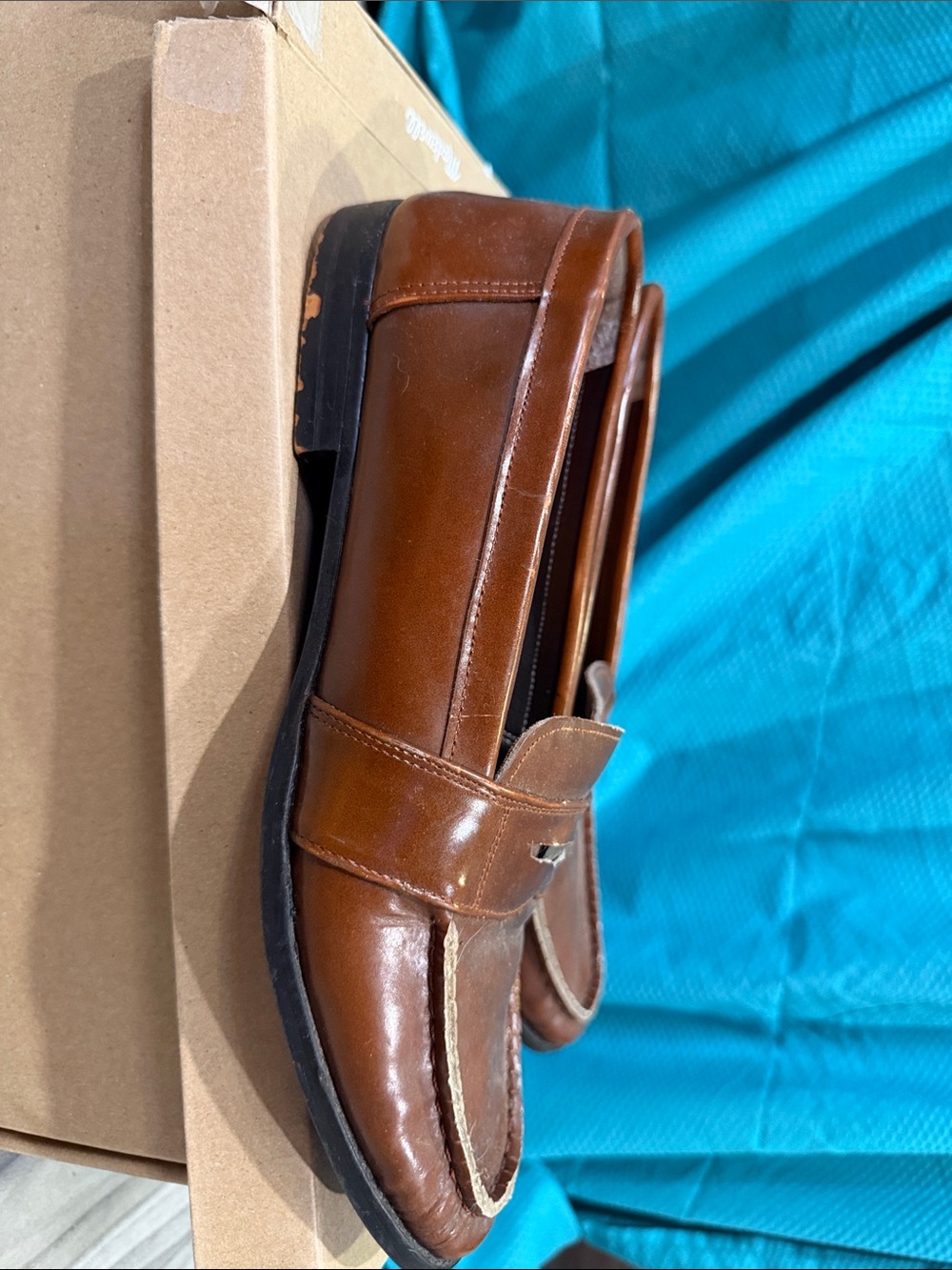Men's Classic Brown Leather Penny Loafers
